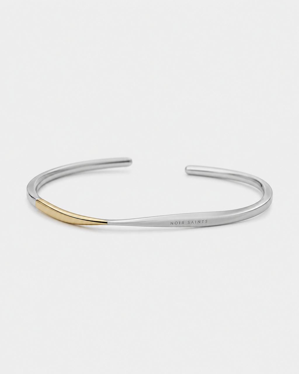 Saint Curve Bracelet
